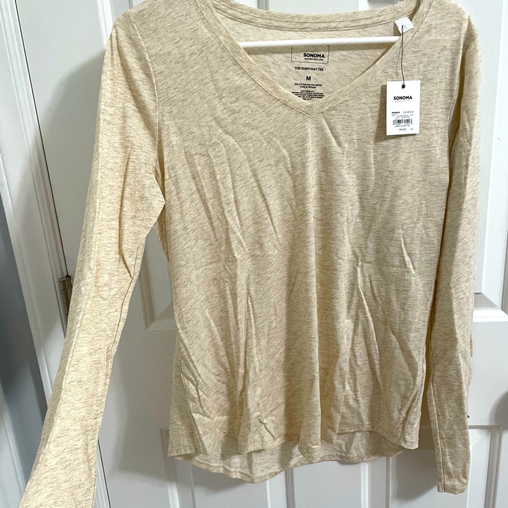 Brand new long sleeve tee